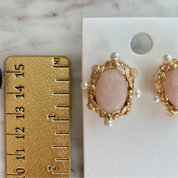 Pink Stone Pearl Embellished Baroque Style Statement Earrings - Picture 10 of 11